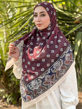 Nargis Khimar